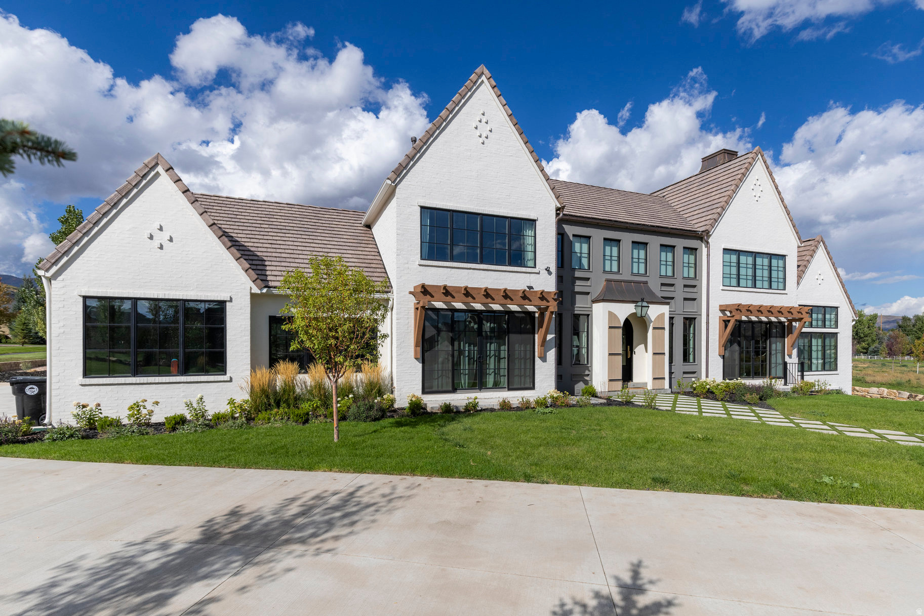 THE CASCADES AT SOLD - Residential