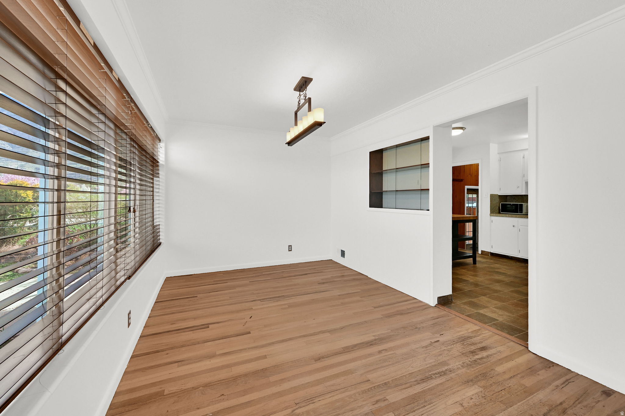 HUNTER HILL - Residential