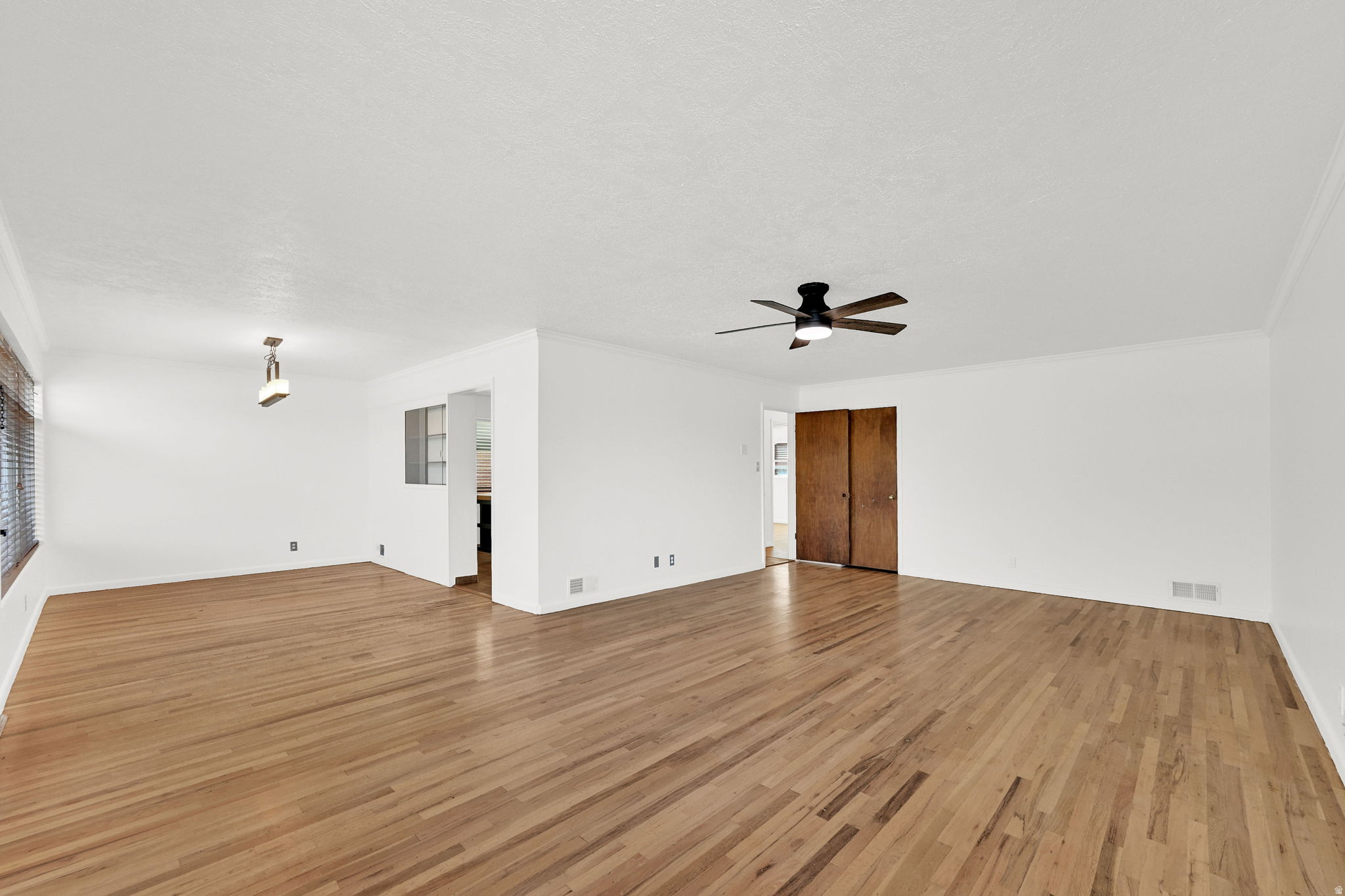 HUNTER HILL - Residential