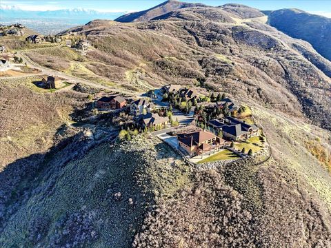 Tiny photo for 1293 E FAWN POINTE CT S #29, Draper, UT 84020 (MLS # 2148932)