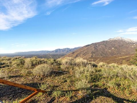 Tiny photo for 1293 E FAWN POINTE CT S #29, Draper, UT 84020 (MLS # 2148932)