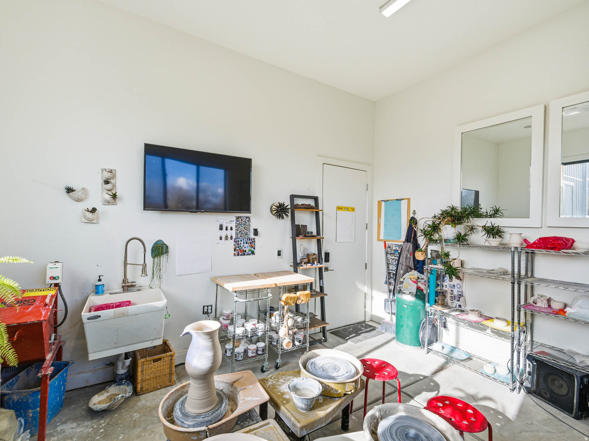 MIDWAY FARMS - Residential