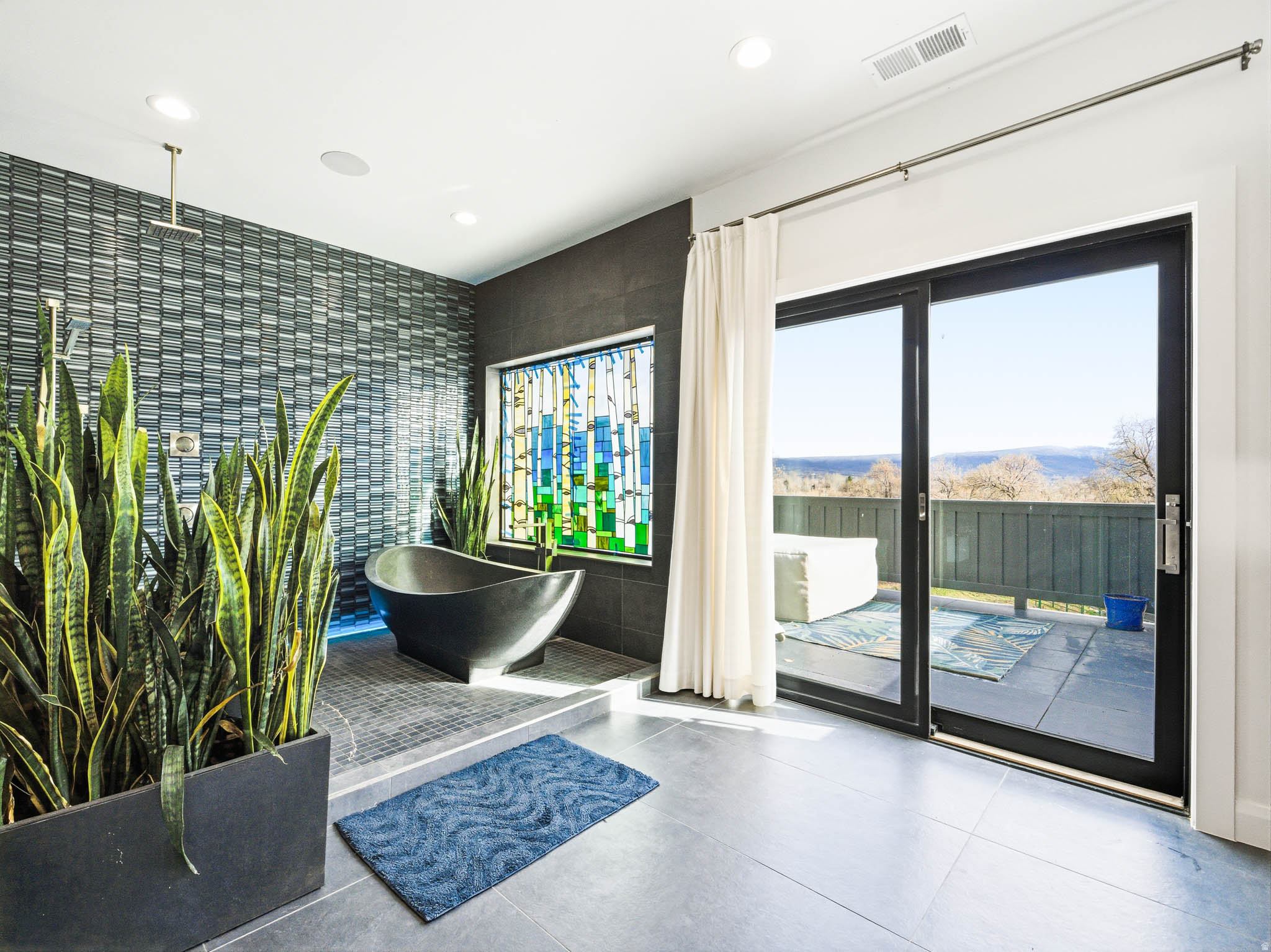 MIDWAY FARMS - Residential