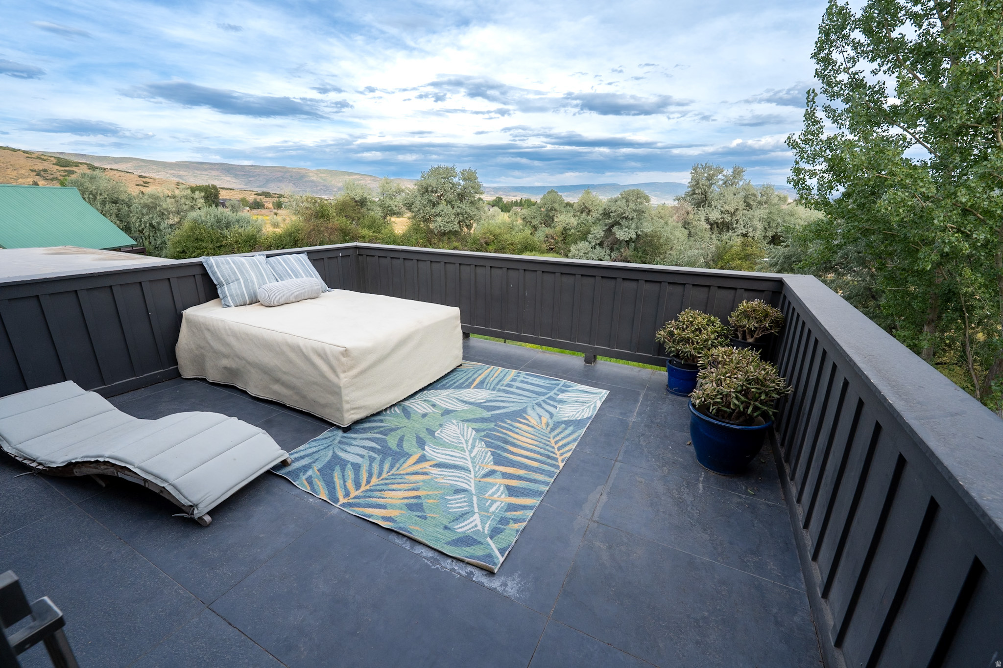 MIDWAY FARMS - Residential