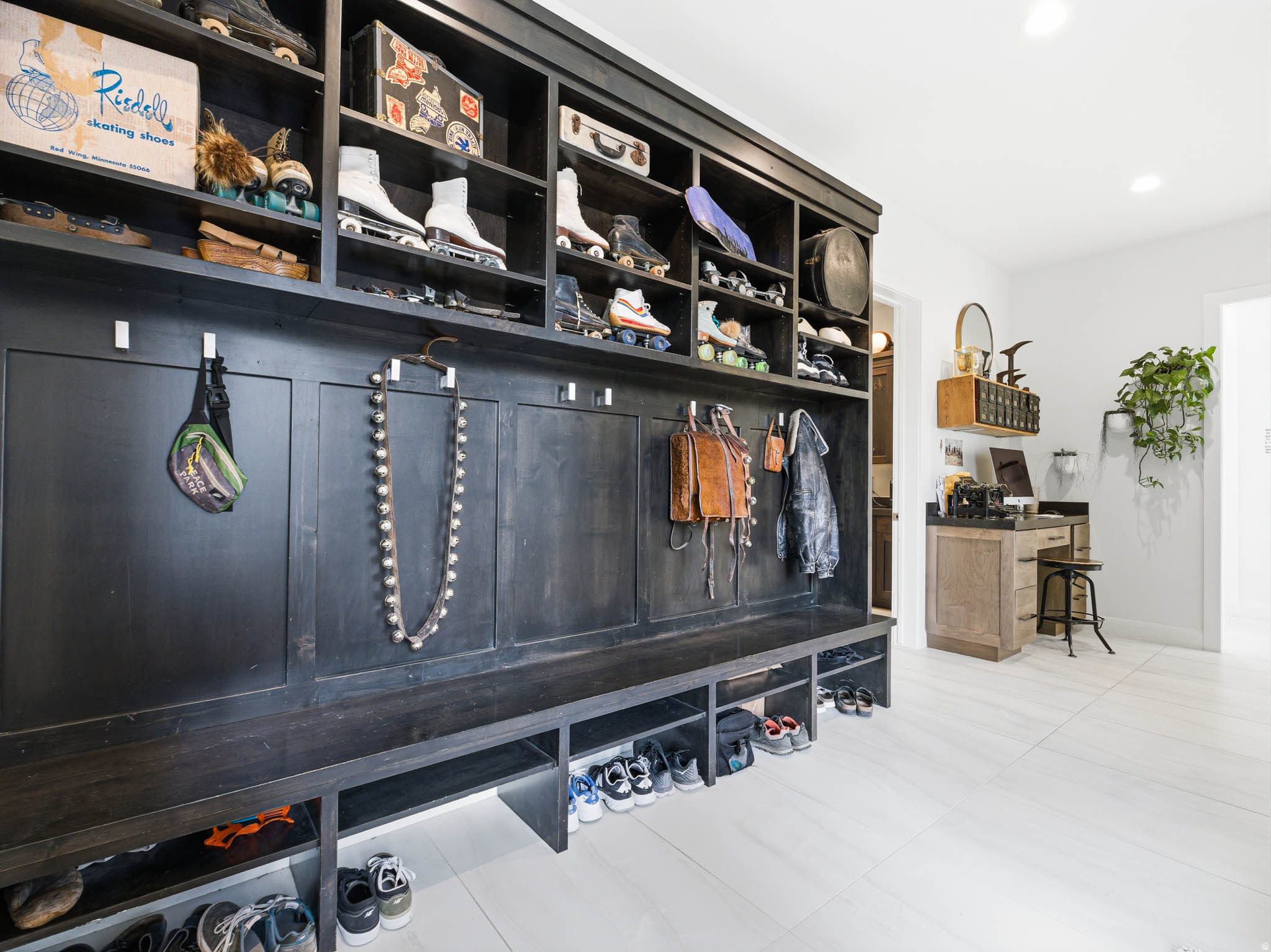 MIDWAY FARMS - Residential