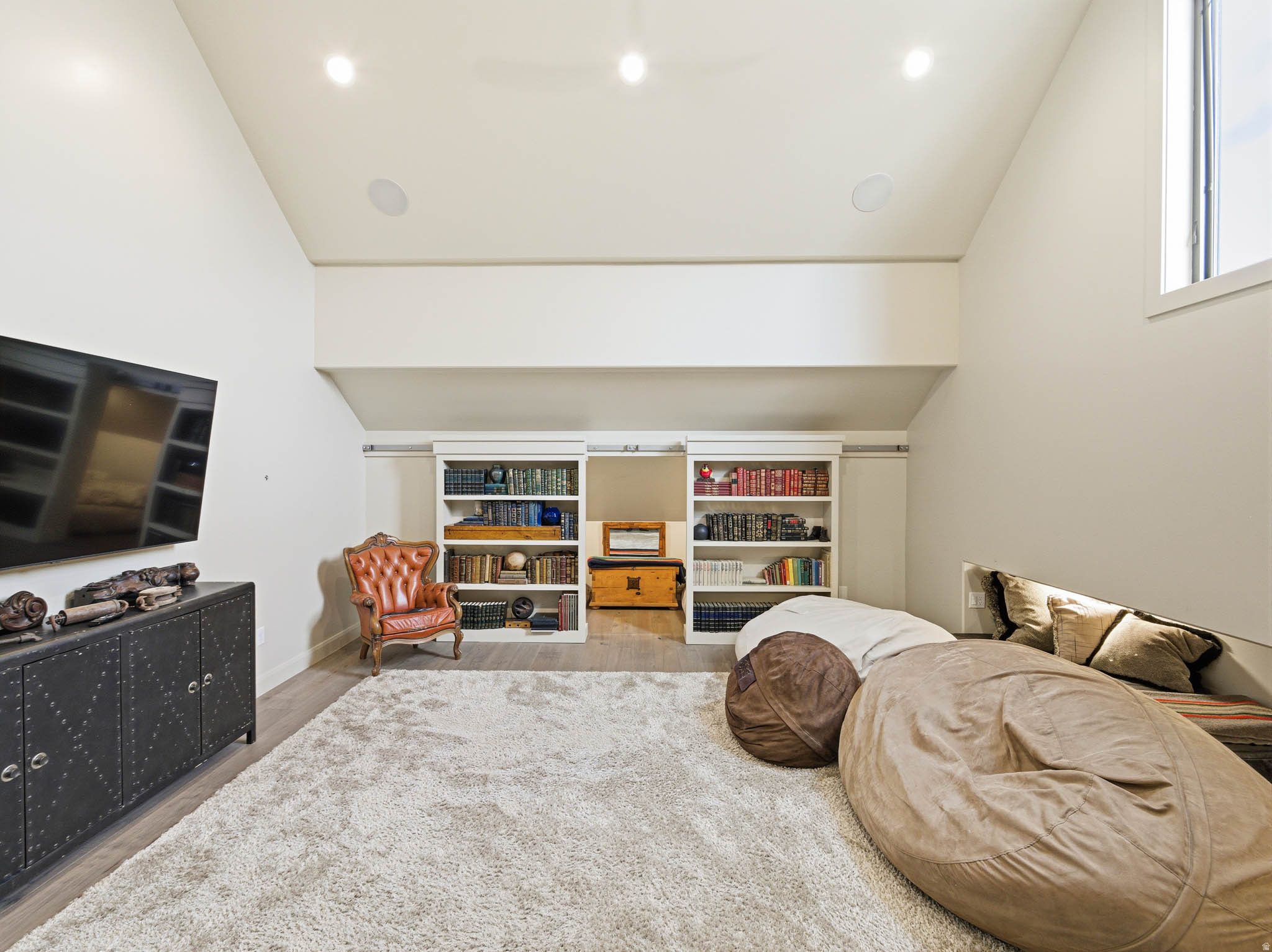 MIDWAY FARMS - Residential