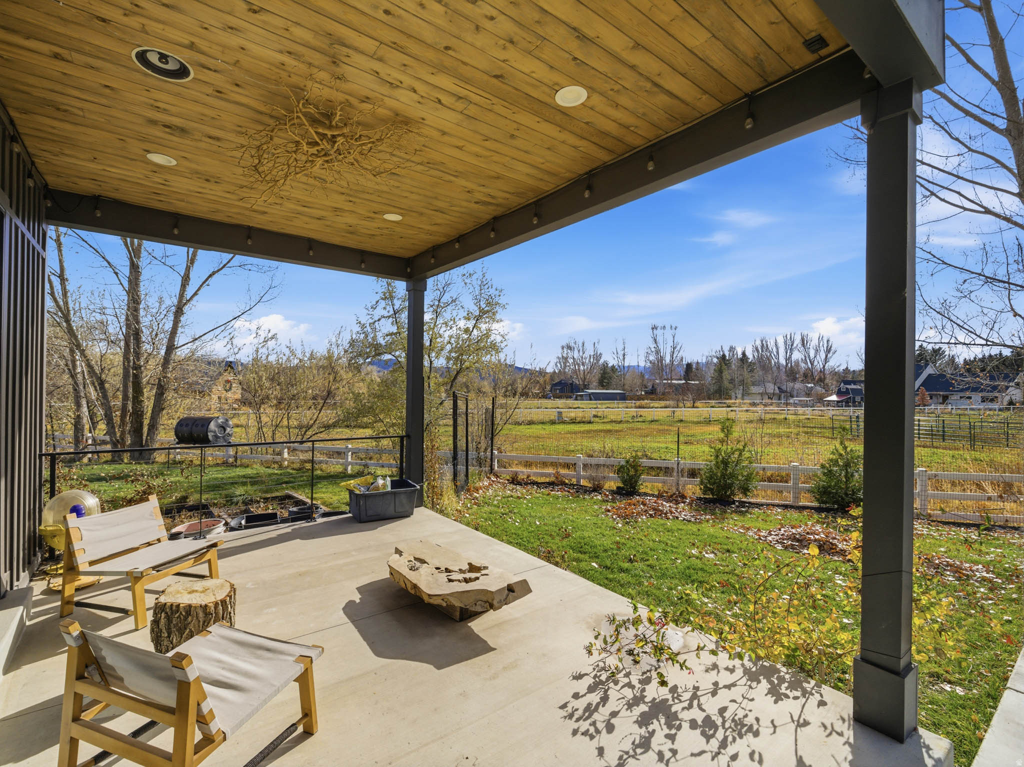 MIDWAY FARMS - Residential