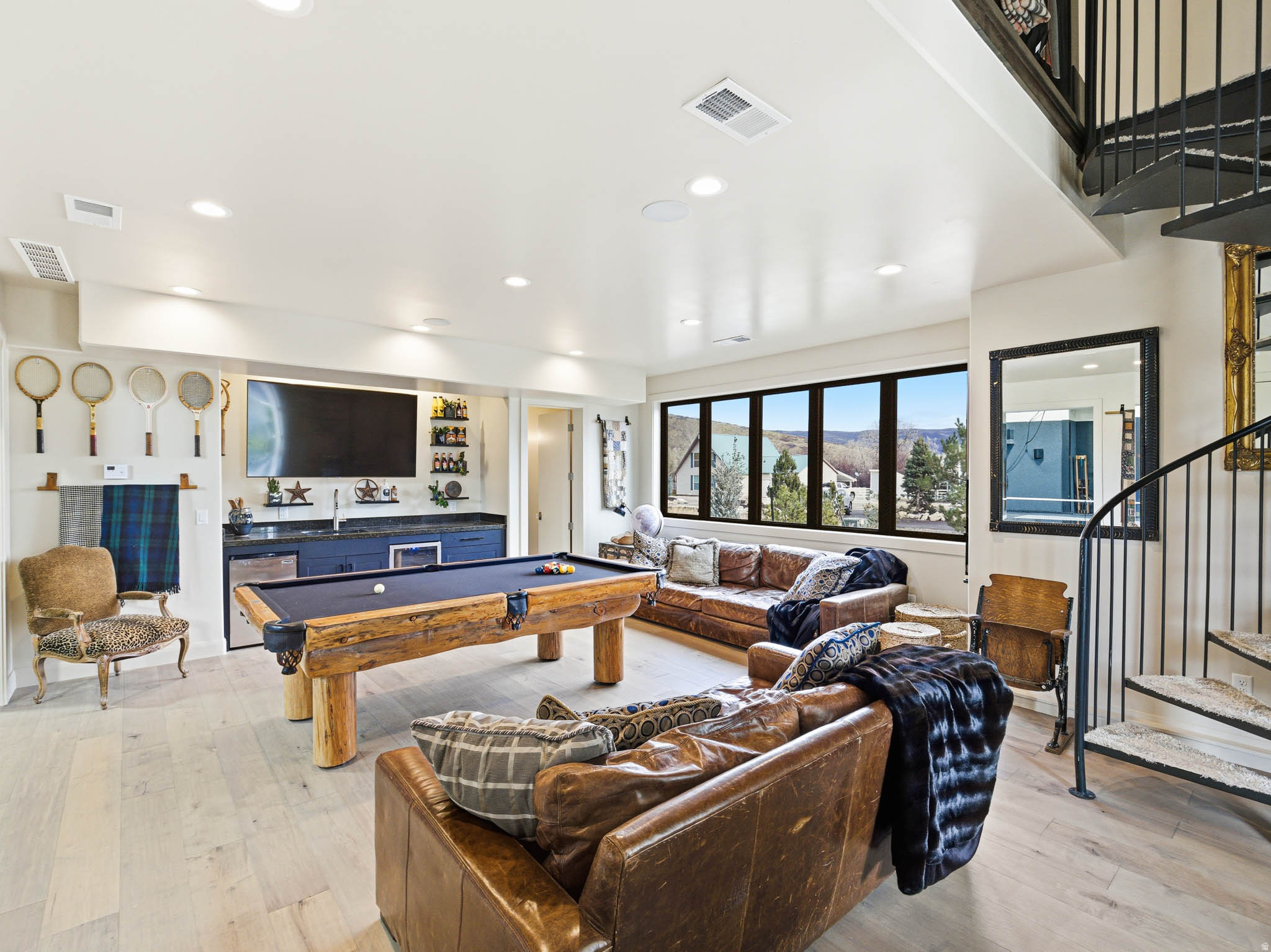 MIDWAY FARMS - Residential