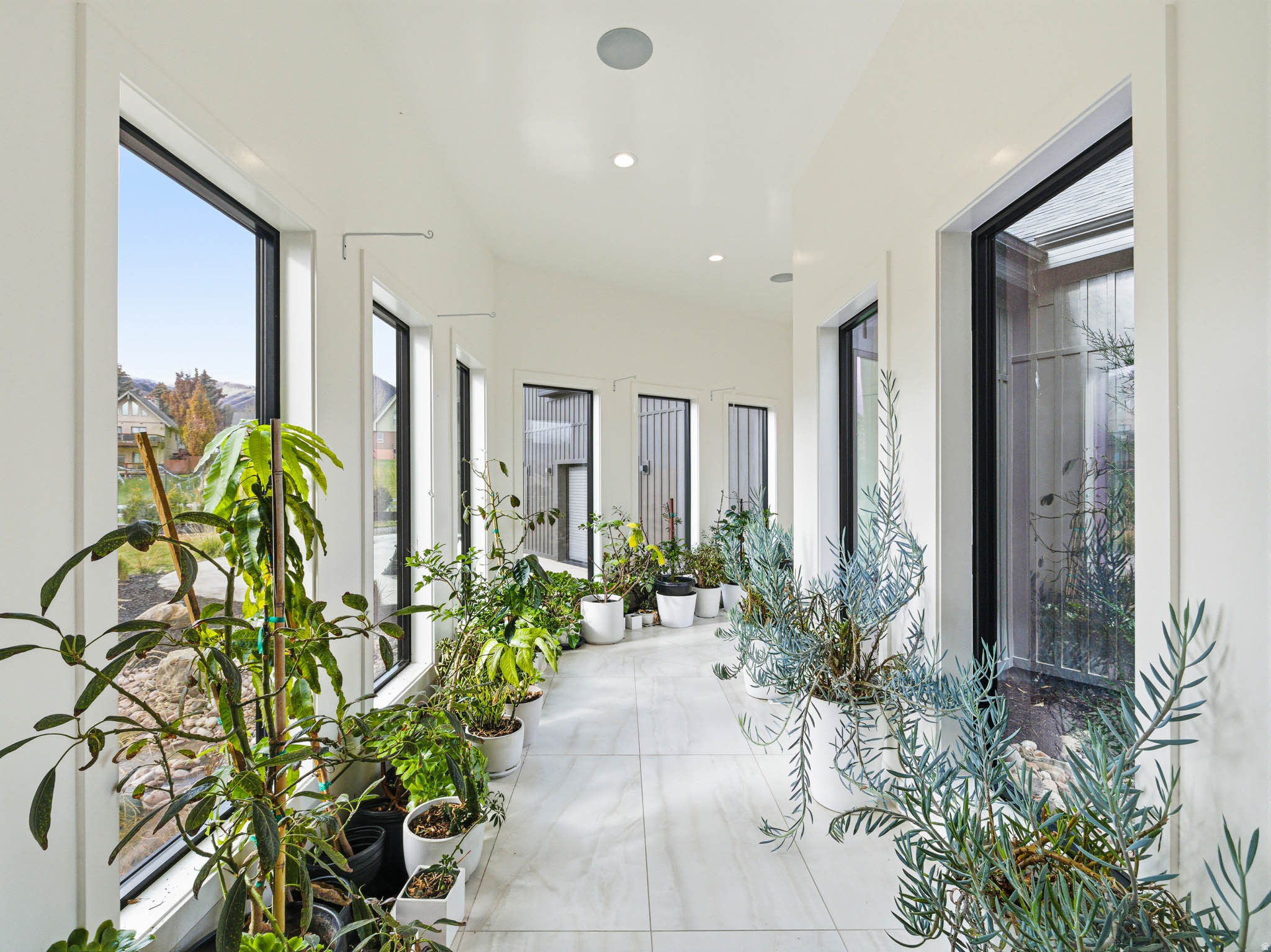 MIDWAY FARMS - Residential