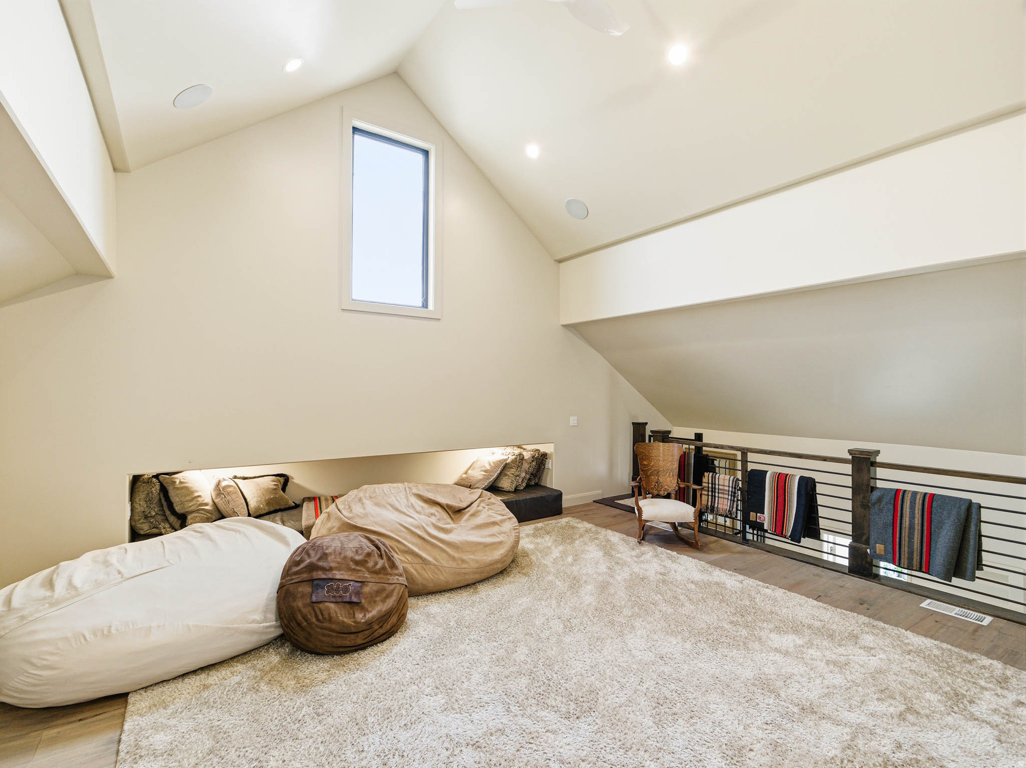 MIDWAY FARMS - Residential