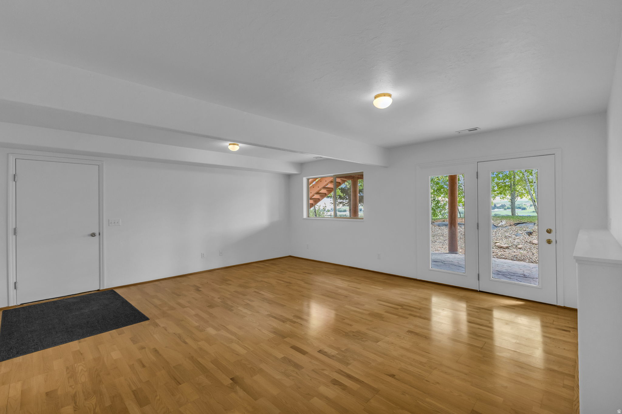 NORTH SUMMIT - Residential