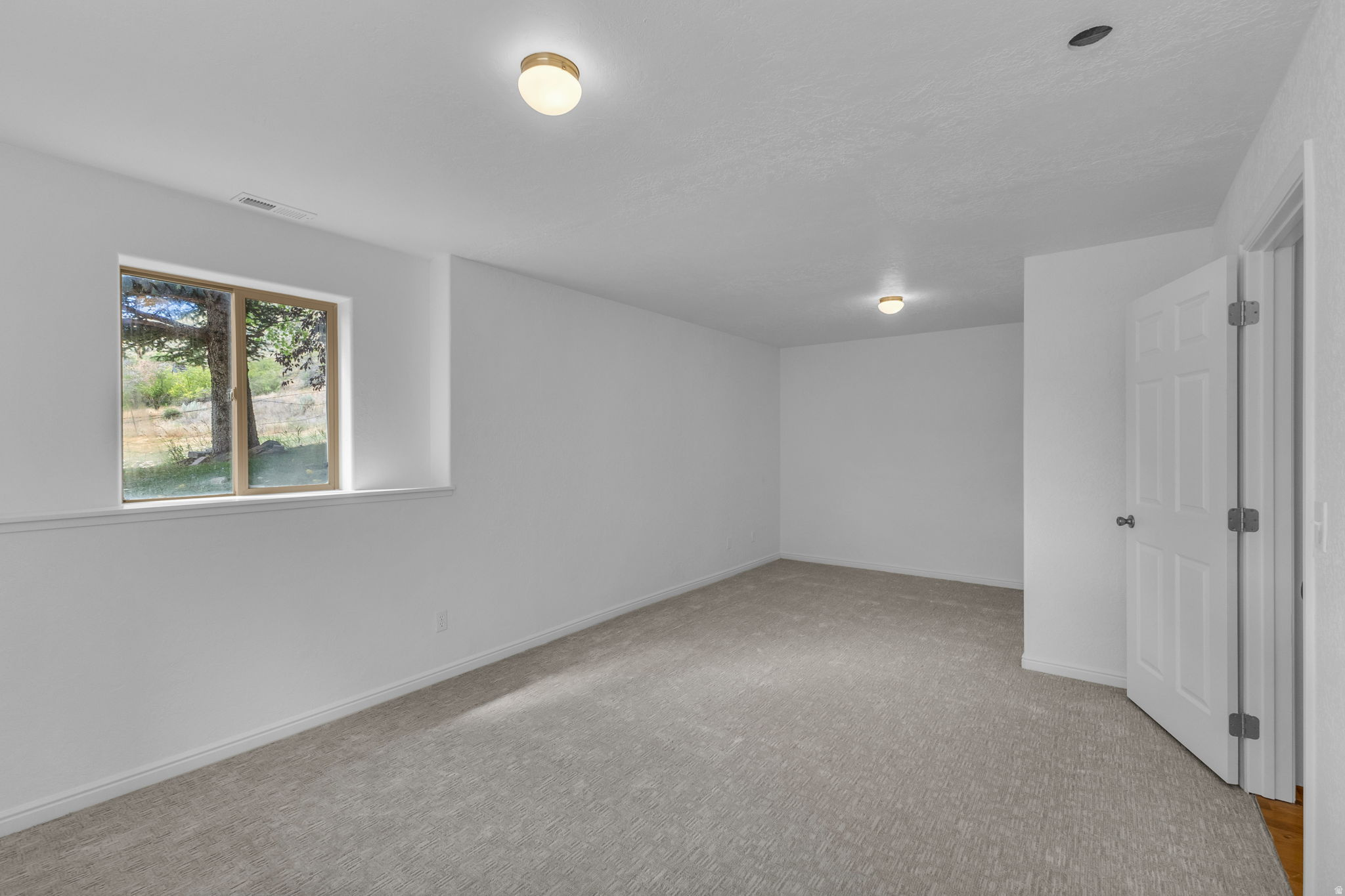 NORTH SUMMIT - Residential