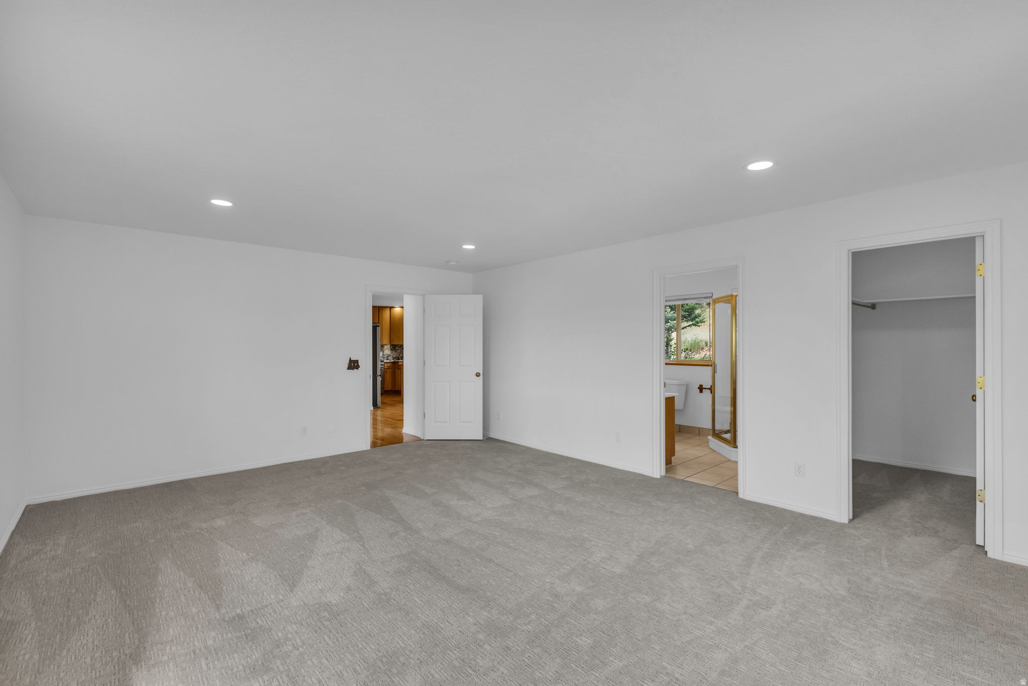 NORTH SUMMIT - Residential