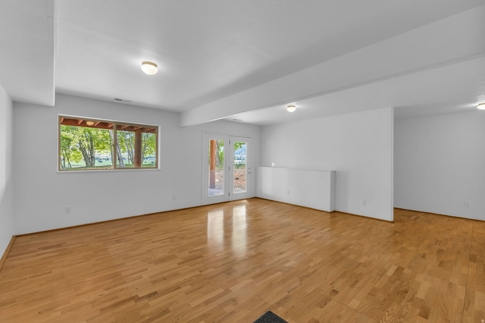 NORTH SUMMIT - Residential