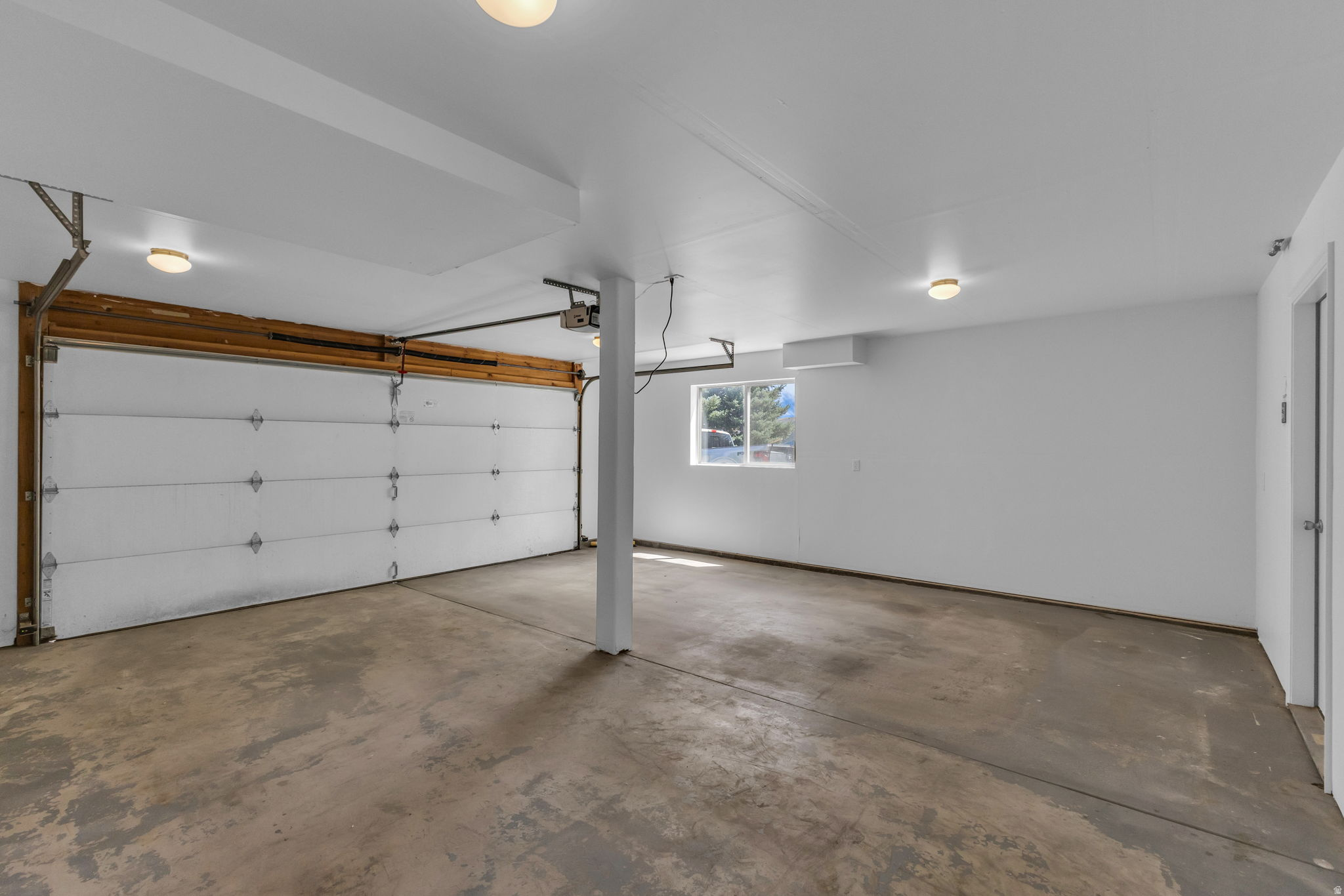 NORTH SUMMIT - Residential