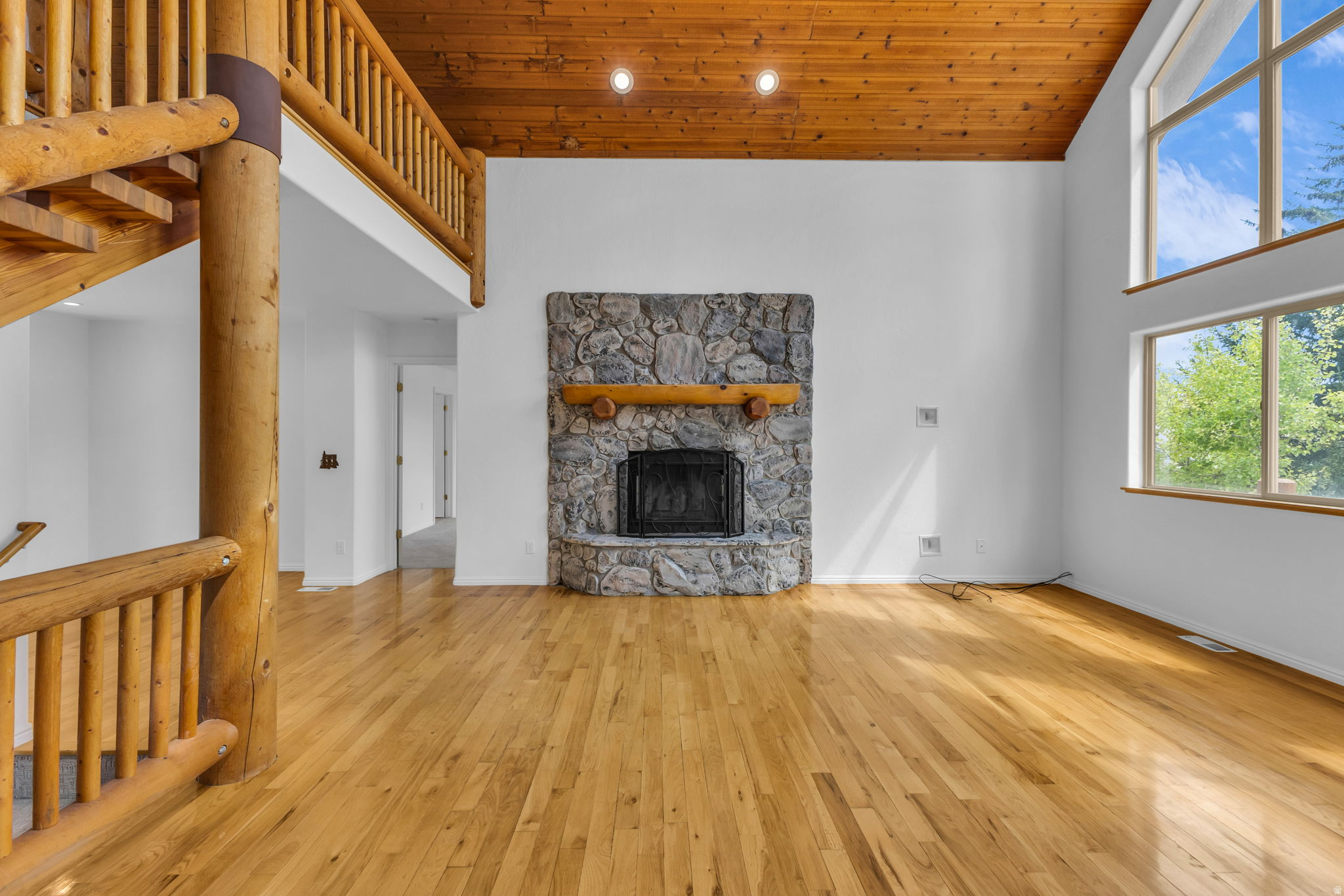 NORTH SUMMIT - Residential