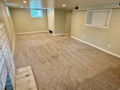 Tiny photo for 2742 S BEVERLY ST E, Salt Lake City, UT 84106 (MLS # 2150810)