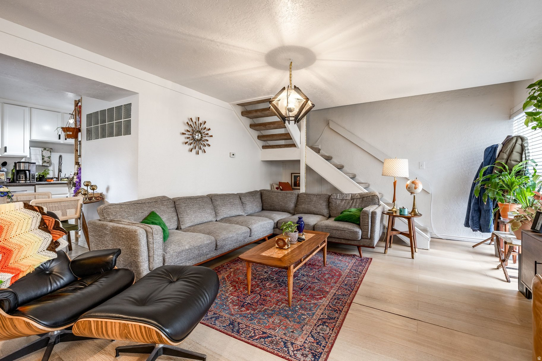 LITTLE MOUNT - Residential Income