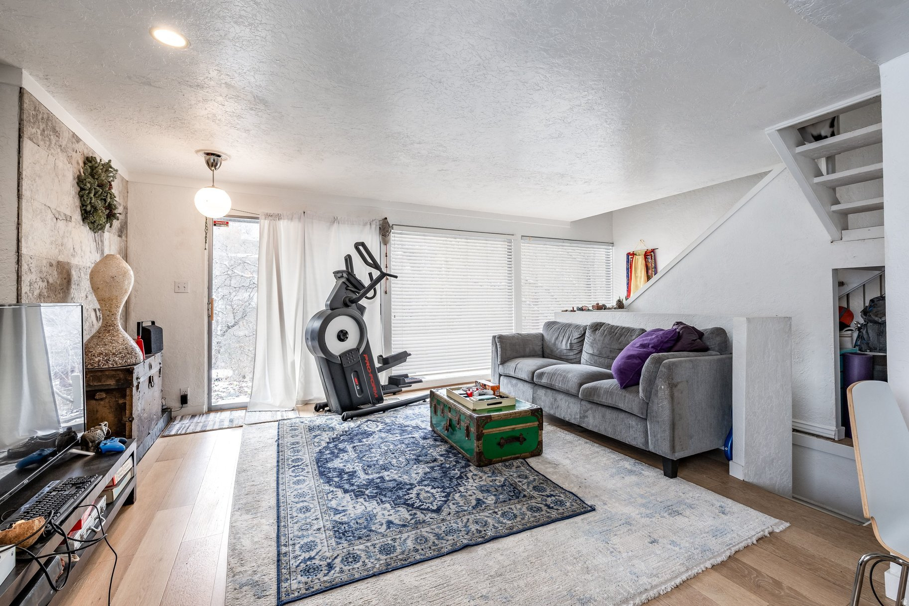 LITTLE MOUNT - Residential Income