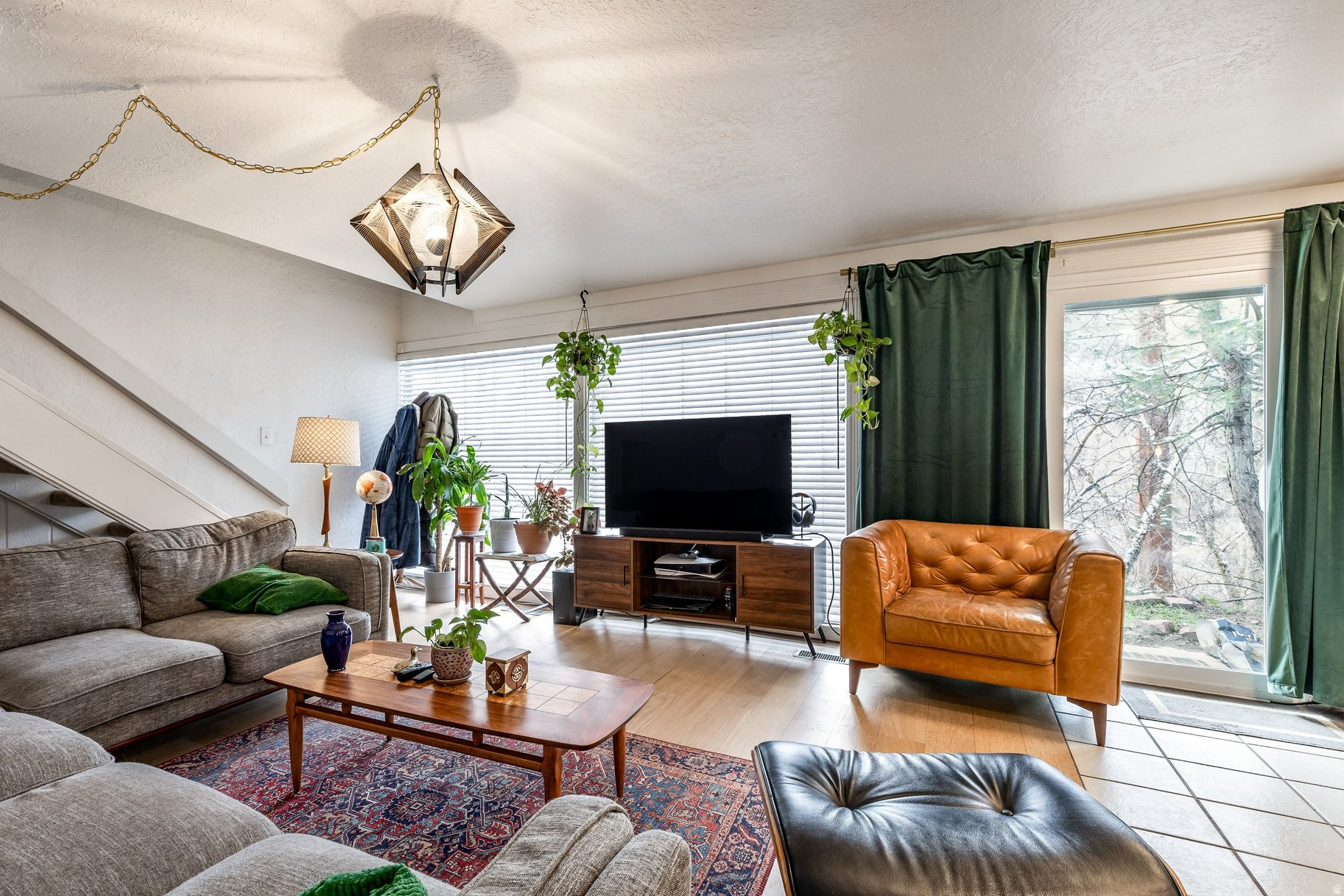 LITTLE MOUNT - Residential Income