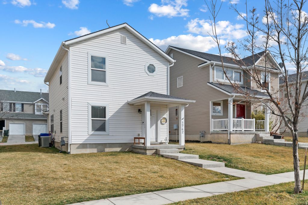 Photo of 1742 N 80 E, Tooele, UT 84074 (MLS # 2141128)