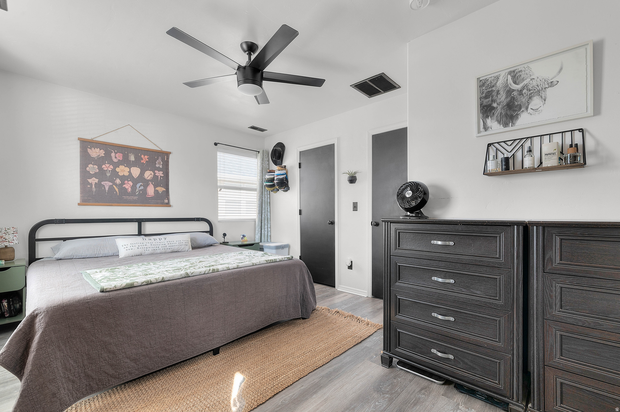 COMISKEY PARK GARDEN - Residential