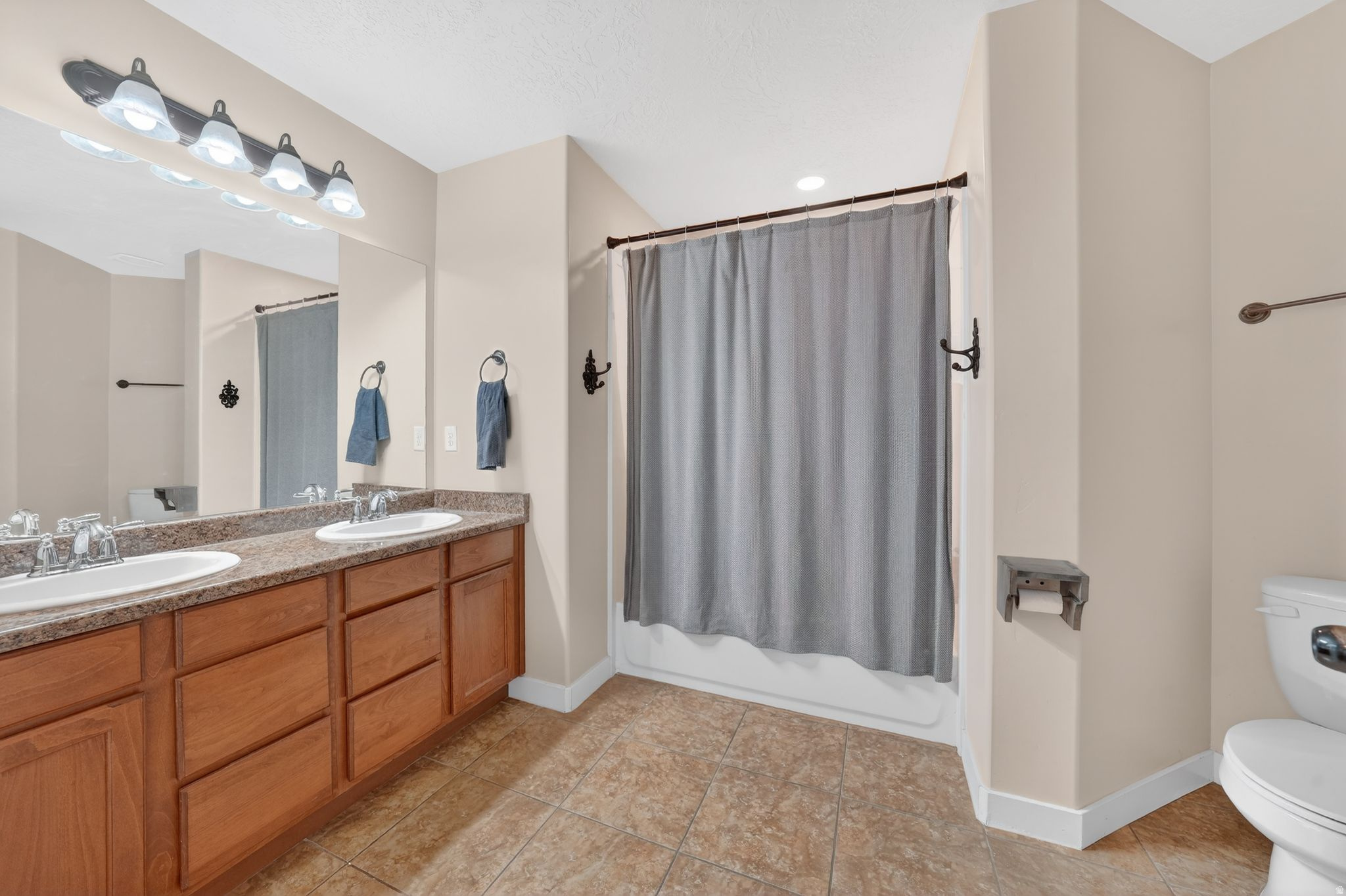 MT. AIREY - Residential