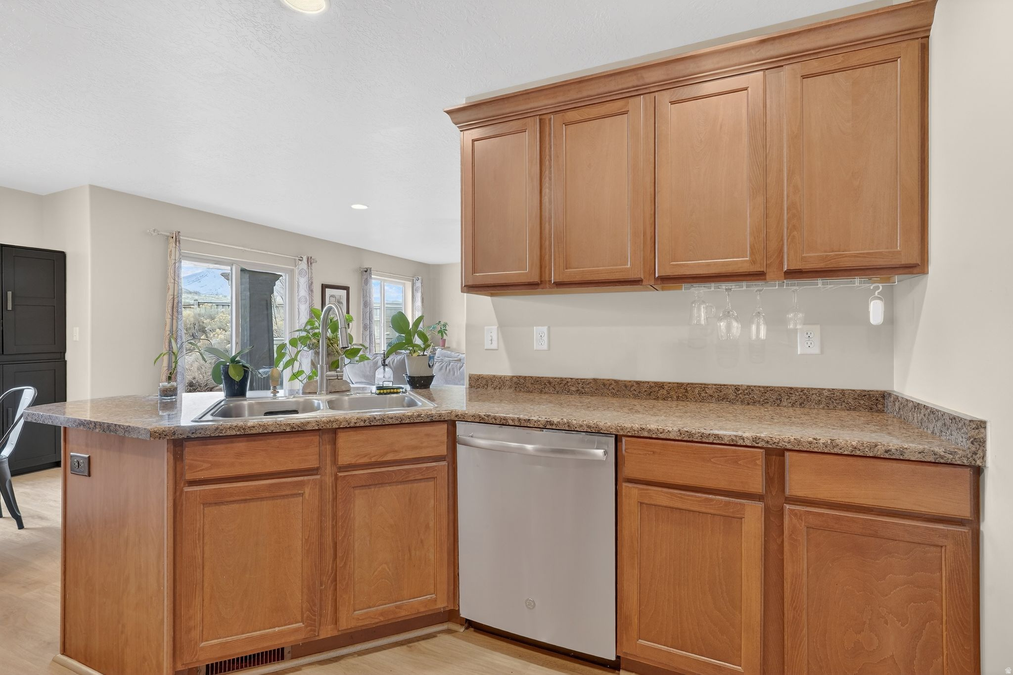 MT. AIREY - Residential