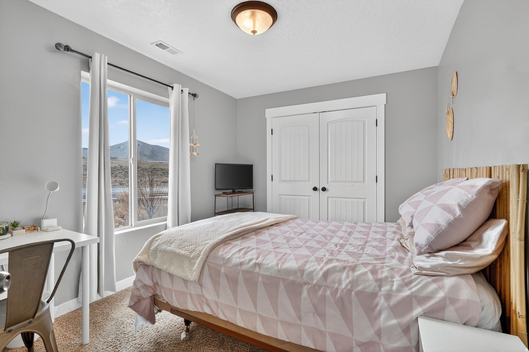 MT. AIREY - Residential