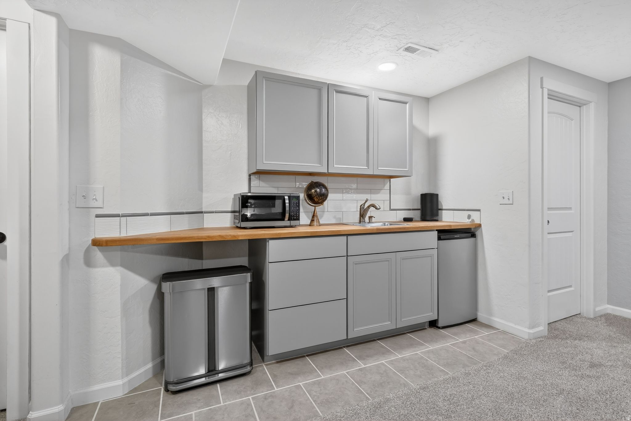 MT. AIREY - Residential