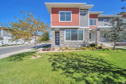Tiny photo for 15434 S NAVY TRAILS LN W, Bluffdale, UT 84065 (MLS # 2116488)