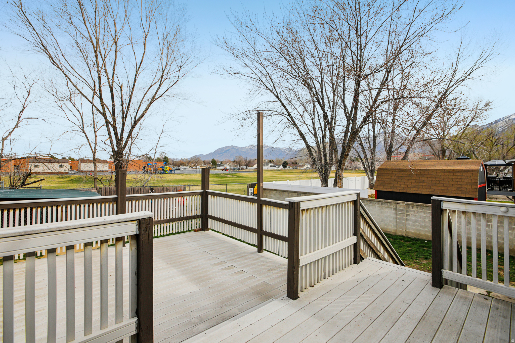 STORM MOUNTAIN TERRA - Residential