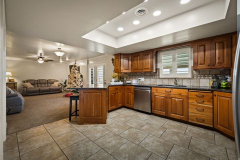 Tiny photo for 2885 W 700 S, Syracuse, UT 84075 (MLS # 2123971)