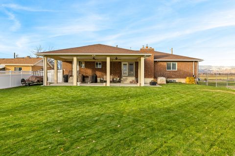 Tiny photo for 2885 W 700 S, Syracuse, UT 84075 (MLS # 2123971)