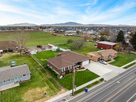 Tiny photo for 2885 W 700 S, Syracuse, UT 84075 (MLS # 2123971)