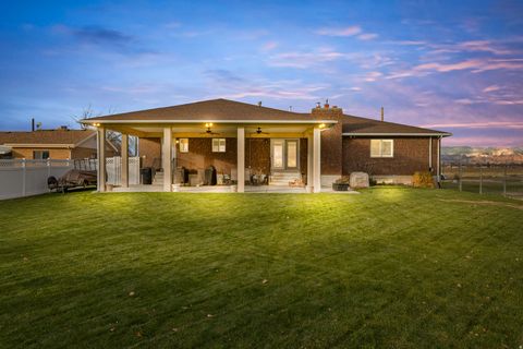 Tiny photo for 2885 W 700 S, Syracuse, UT 84075 (MLS # 2123971)