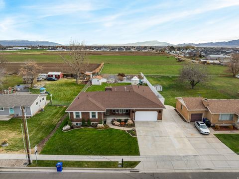 Tiny photo for 2885 W 700 S, Syracuse, UT 84075 (MLS # 2123971)