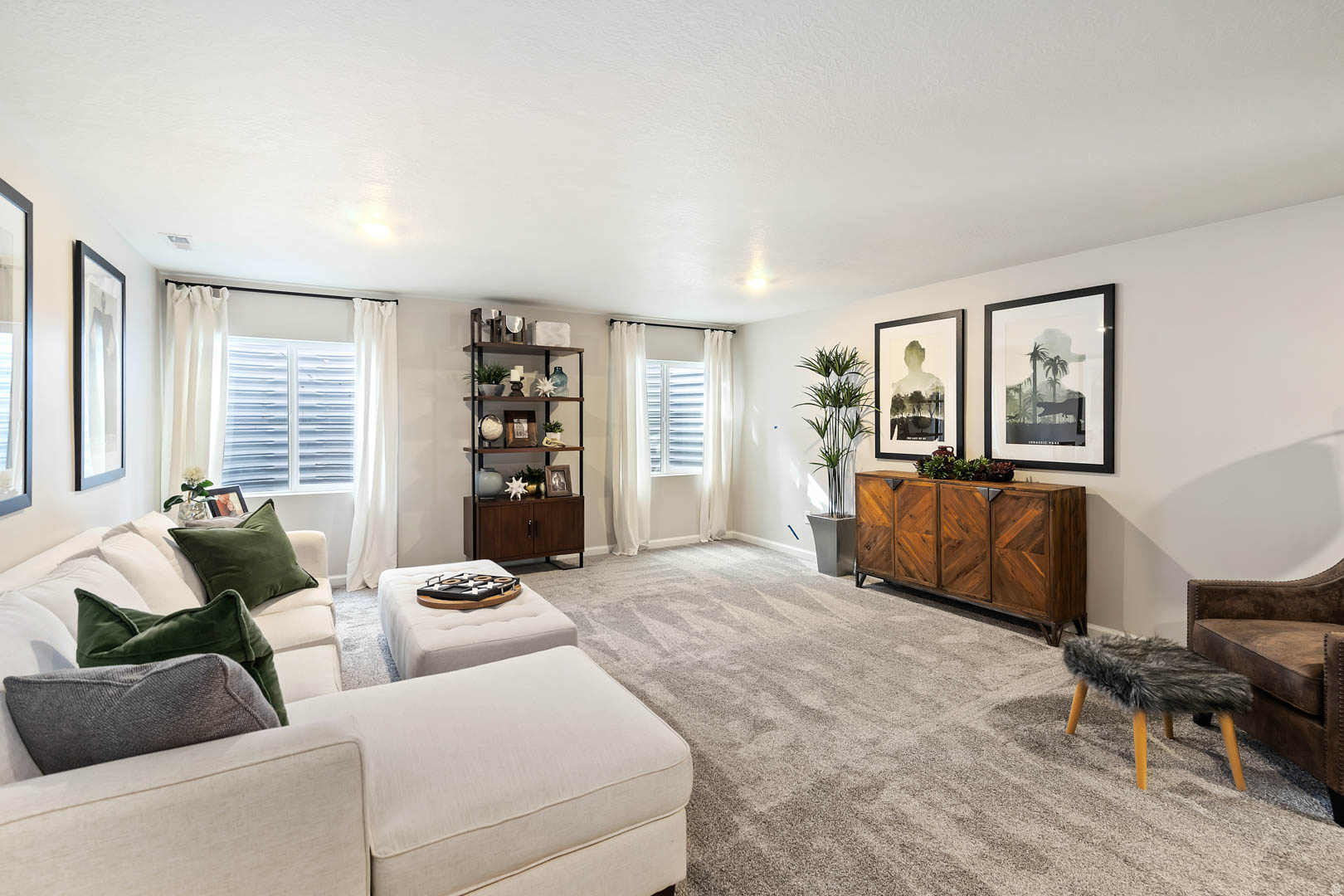 DAYBREAK - Residential