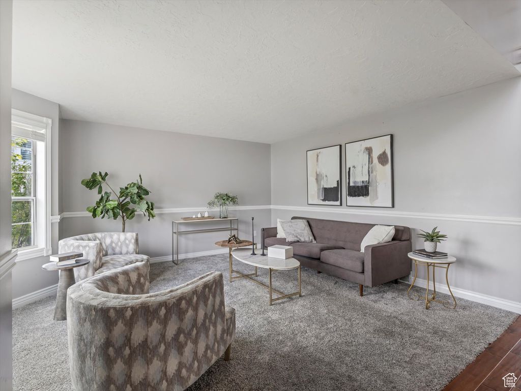 Photo of 1310 S 125 DR E, Kaysville, UT 84037 (MLS # 2116377)