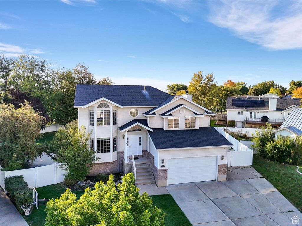Photo of 1310 S 125 DR E, Kaysville, UT 84037 (MLS # 2116377)