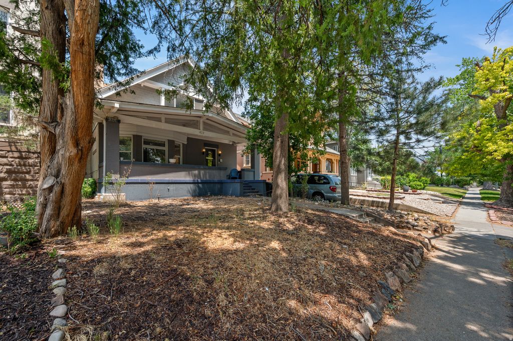 Photo of 423 E 1ST AVE N, Salt Lake City, UT 84103 (MLS # 2168095)