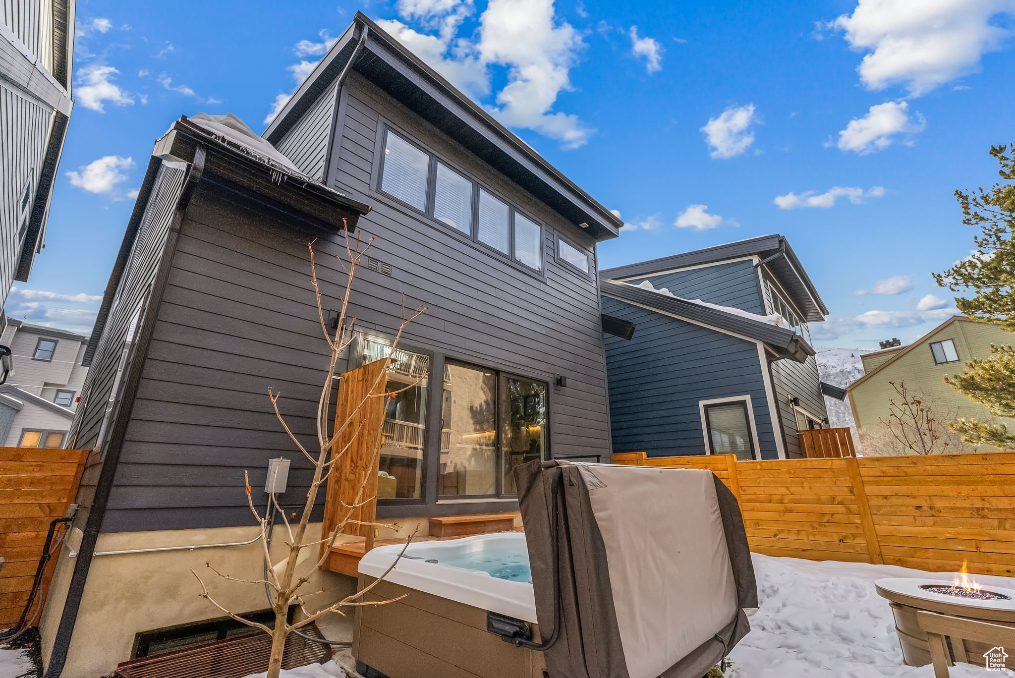 SNYDERS ADDITION - Residential