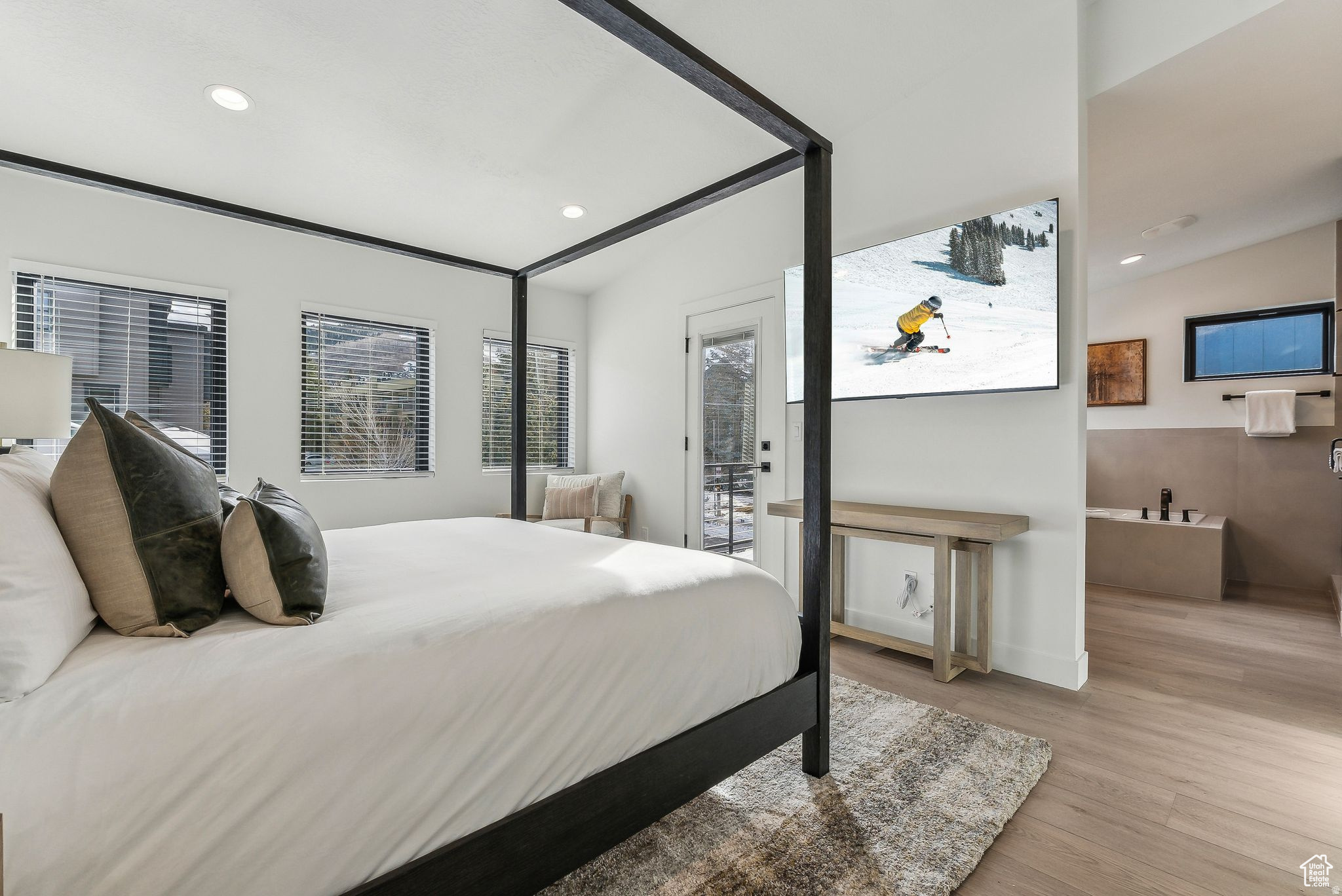 SNYDERS ADDITION - Residential