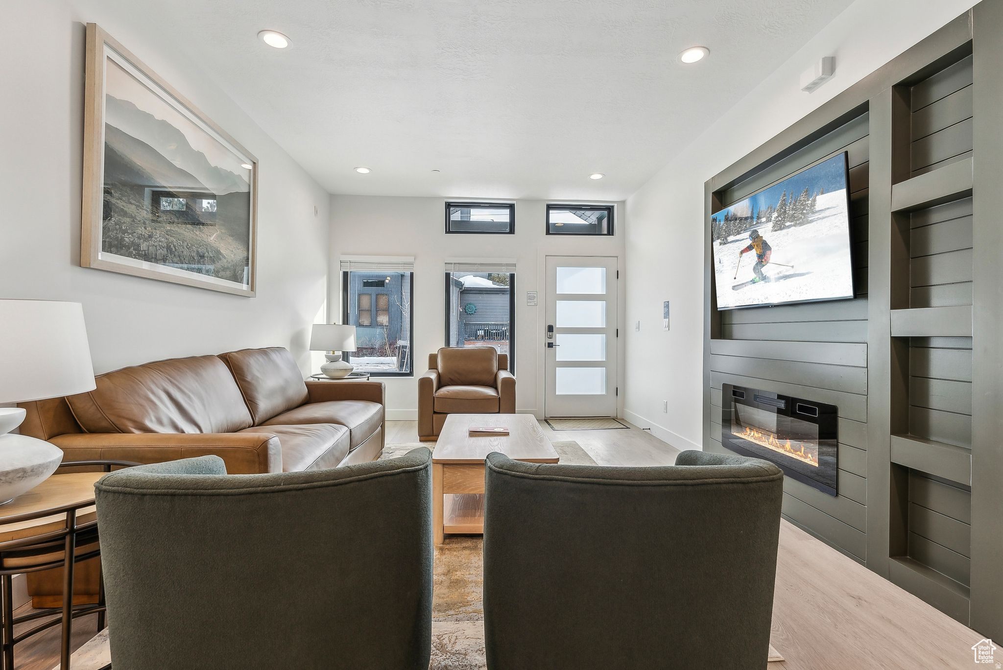 SNYDERS ADDITION - Residential