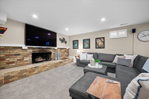 Tiny photo for 1837 E BROOKHILL DR, Cottonwood Heights, UT 84121 (MLS # 2125511)