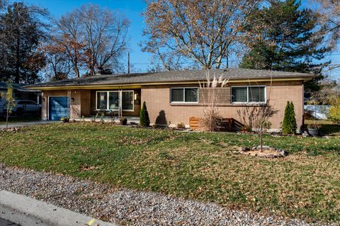 Tiny photo for 1837 E BROOKHILL DR, Cottonwood Heights, UT 84121 (MLS # 2125511)