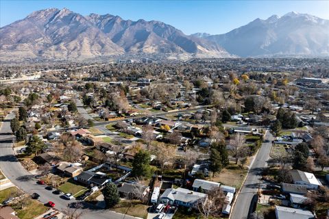 Tiny photo for 1837 E BROOKHILL DR, Cottonwood Heights, UT 84121 (MLS # 2125511)