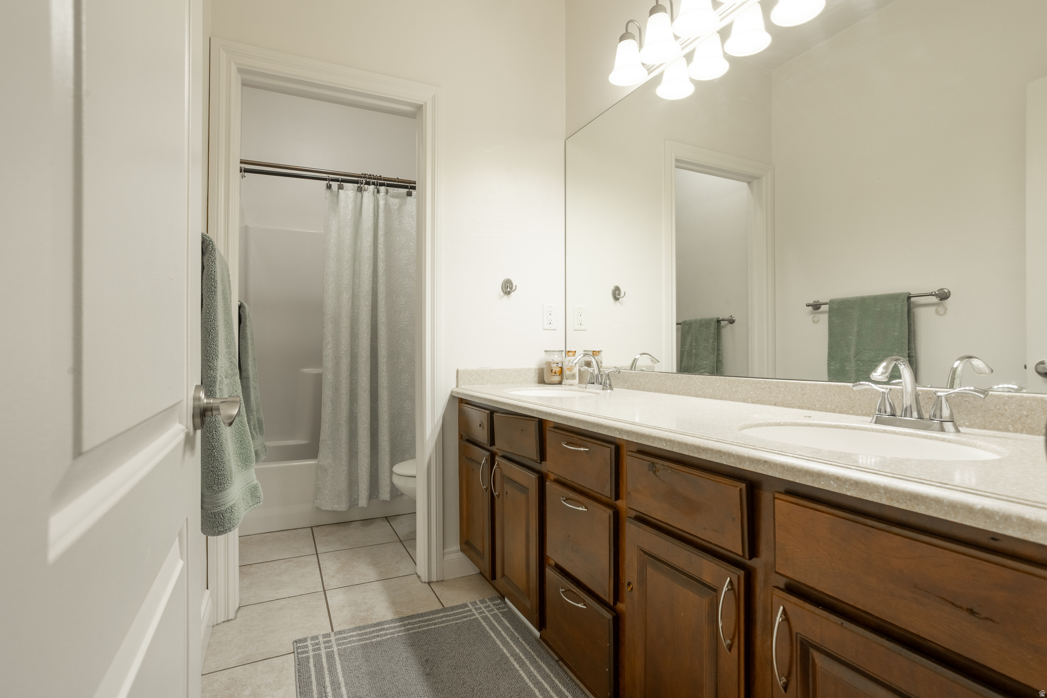 COVE@HERRIMAN SPRING - Residential