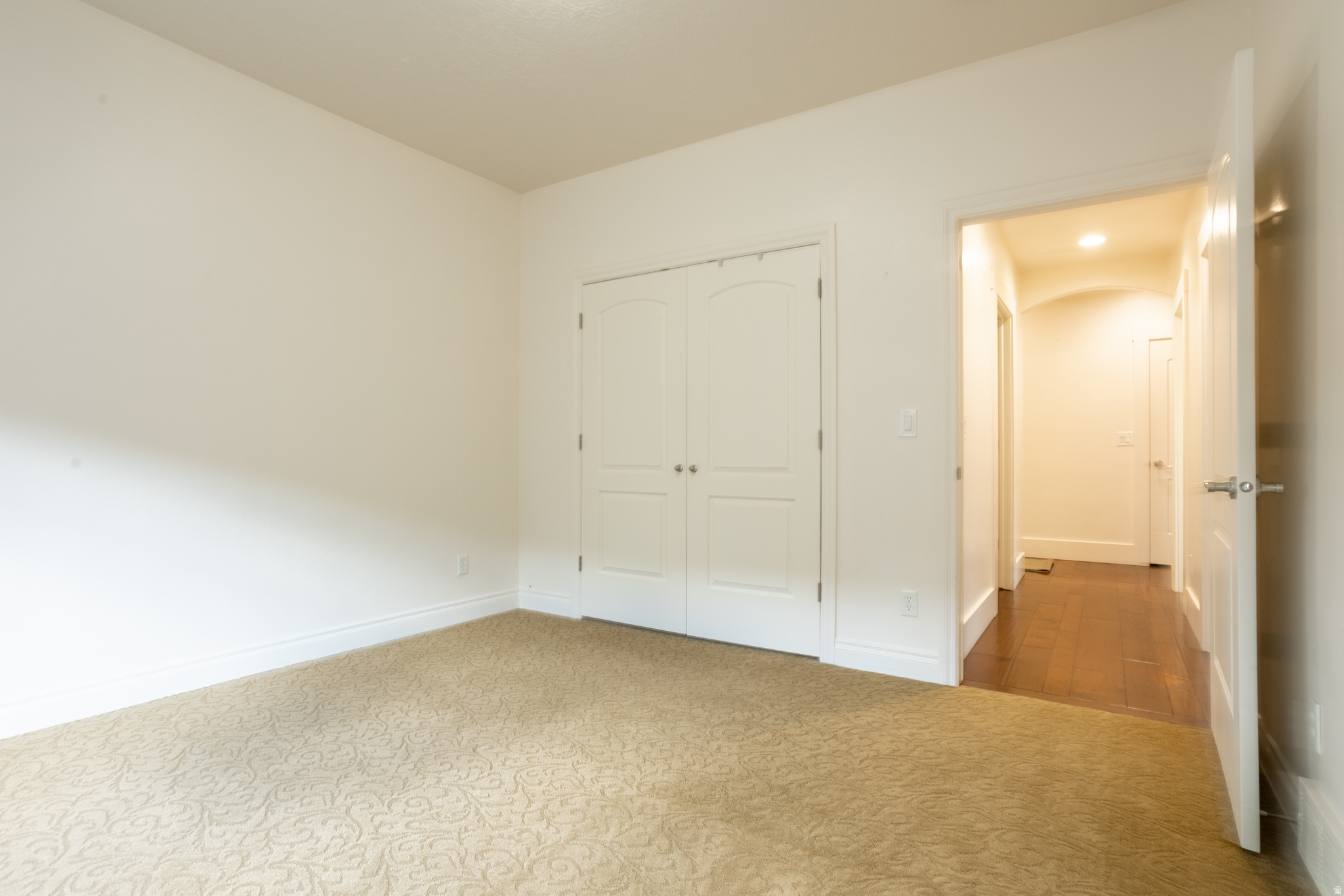 COVE@HERRIMAN SPRING - Residential