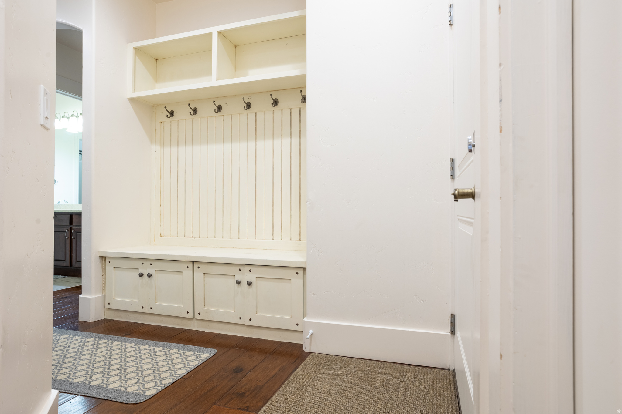 COVE@HERRIMAN SPRING - Residential